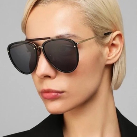 GUCCI Aviator Gold and Gray Aviator Sunglasses Unisex GG0062S GG0062S-011 NWT - Picture 5 of 8